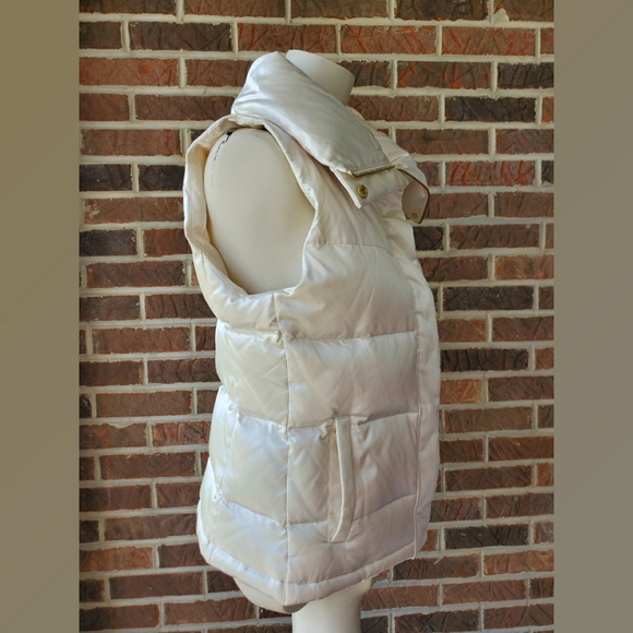 Talbots Ivory Puffer Down Filled Vest - Picture 2 of 6